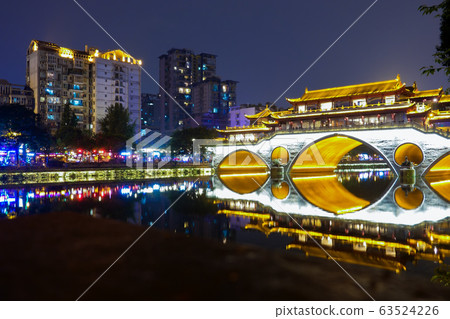 安順走廊夜景(中國-成都) 安順走廊夜景(中國-成都) 63524226