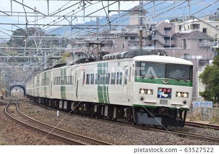 東海道本線真鶴JR東185系列A5編隊（大宮）“小鳥子” 63527522