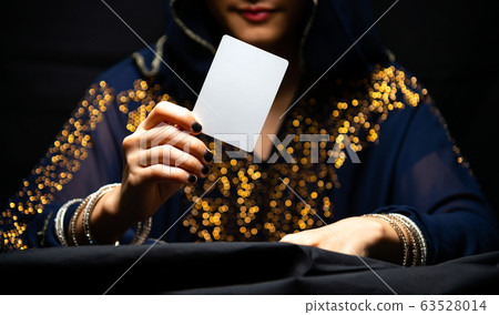 Fortune Teller's Hands 63528014