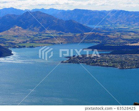 New Zealand landscape New Zealand landscape 63528425