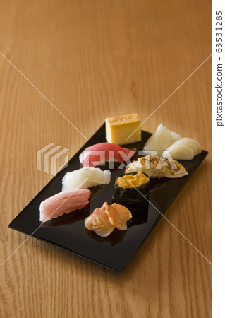High-quality Japanese course cuisine with fresh ingredients High-quality Japanese course cuisine with fresh ingredients 63531285