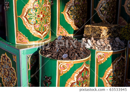Marrakech-the world's largest souk Marrakech-the world's largest souk 63533945