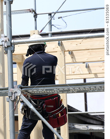 建造新房子的工匠 建造新房子的工匠 63535069