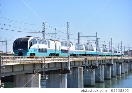 Tokaido Main Line Chigasaki-Hiratsuka JR East Series 251 RE-1 Organization (Omiya) "Super View Odoriko" Tokaido Main Line Chigasaki-Hiratsuka JR East Series 251 RE-1 Organization (Omiya) "Super View Odoriko" 63538895