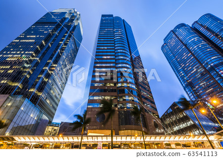 night view of modern business buildings in Central, Hong Kong. night view of modern business buildings in Central, Hong Kong. 63541113