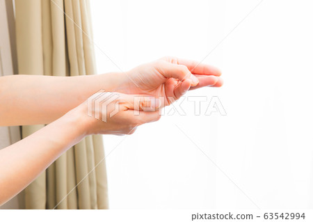 Tetany attacks 63542994