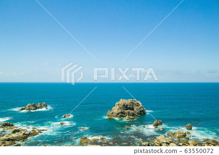 From the train window of Japan JR Gono Line Sea of Japan From the train window of Japan JR Gono Line Sea of Japan 63550072