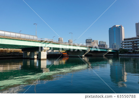 Morning Tide Bridge 63550788