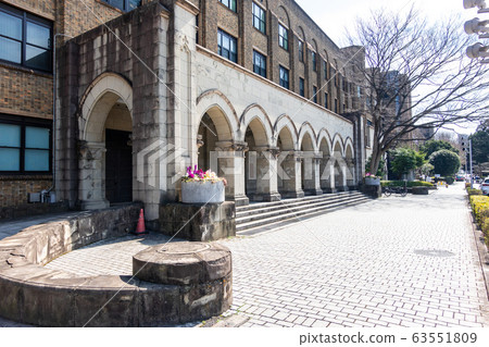 東京大學醫學院附屬醫院 63551809