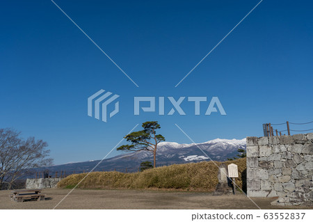 Fukushima Prefecture Nihonmatsu Castle Honmaru Ruins Adachi Tarayama seen from the castle tower Fukushima Prefecture Nihonmatsu Castle Honmaru Ruins Adachi Tarayama seen from the castle tower 63552837