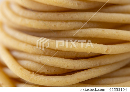 Mont Blanc surface (Western confectionery using Japanese chestnuts) 63553104