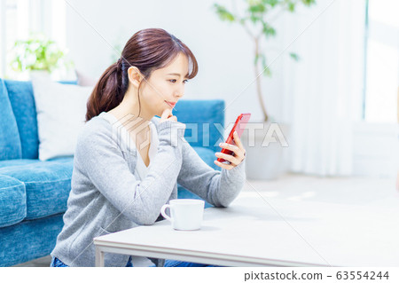 Young lady smaho Young lady smaho 63554244