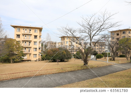 千里新城 63561780