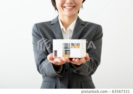 real estate  63567331
