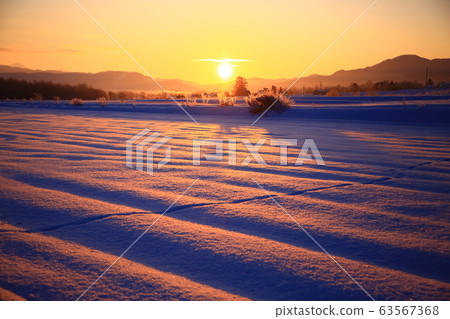 Morning view 63567368