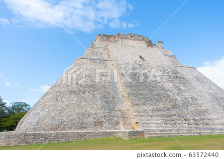 The Adivino (the Pyramid of the Magician or the Pyramid of the Dwarf). Uxmal an ancient Maya city of the classical period. Travel photo. Yucatan 63572440