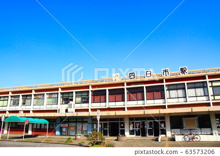 Yokkaichi City @ Scenery in front of JR Yokkaichi Station 63573206