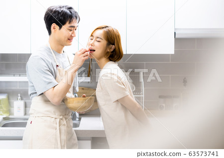Newlyweds lifestyle kitchen Newlyweds lifestyle kitchen 63573741