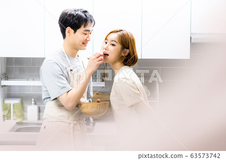 新婚夫婦的生活方式廚房 新婚夫婦的生活方式廚房 63573742