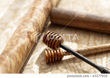 Honey dipper and rolling pin 63577938