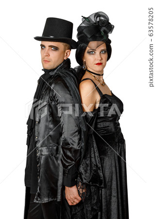 Portrait of a lovely couple dressed in vampire 63578205