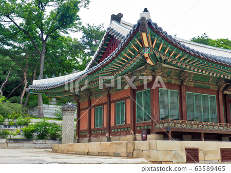 Changgyeonggung Palace, a traditional palace in Korea, traditional buildings 63589465