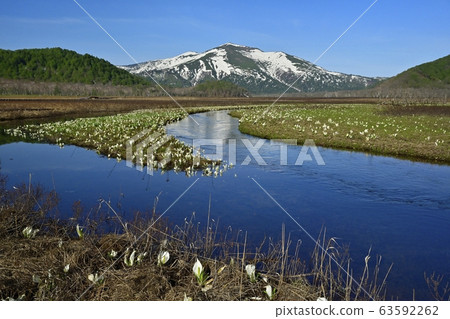 Obori river and Mt. Obori river and Mt. 63592262