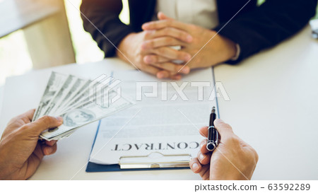 Partner has made a fraud in the contract of sale 63592289