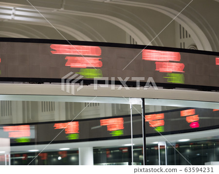 TSE Arrows ticker 63594231