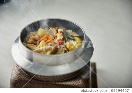 很多成分 很多成分 63594407