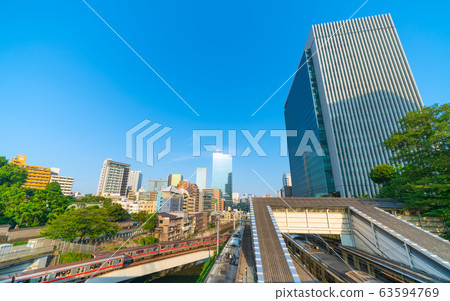 俯瞰東京丸之內線等的日本東京城市景觀 俯瞰東京丸之內線等的日本東京城市景觀 63594769