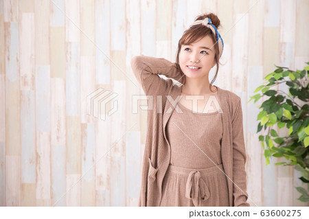 Woman in room wear 63600275