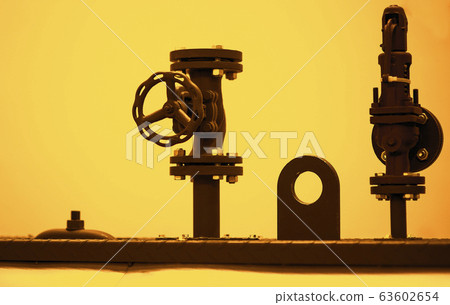 Heating system's cooper pipes with ball valves, Heating system's cooper pipes with ball valves, 63602654
