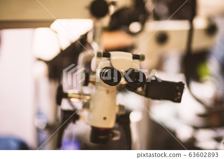 Selective focus of ocular eyepiece lenses and tube Selective focus of ocular eyepiece lenses and tube 63602893