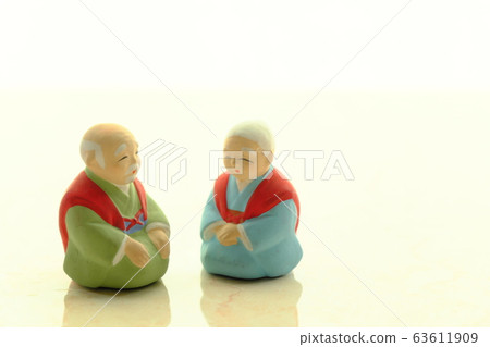 An old couple An old couple 63611909