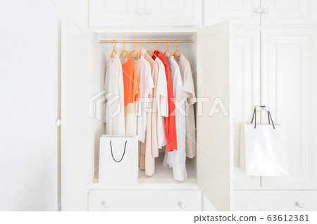 Fashion shopping concept background. 63612381