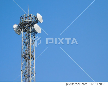 帶拋物面天線的無線電塔 帶拋物面天線的無線電塔 63617038