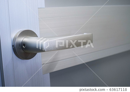 Door knob (lever type aluminum door / no key) Door knob (lever type aluminum door / no key) 63617118