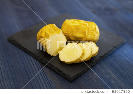 oscypki, oscypek,Smoked cheese, traditional food in Podhale, Poland oscypki, oscypek,Smoked cheese, traditional food in Podhale, Poland 63617590