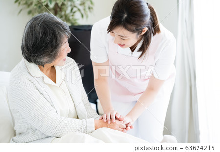 Care senior woman 63624215