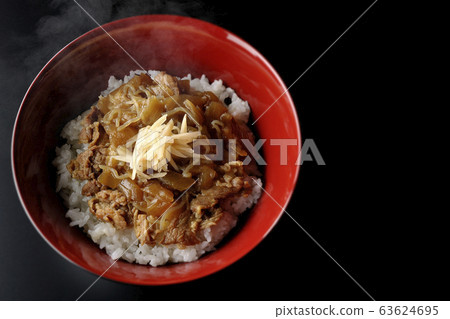 牛肉飯 63624695