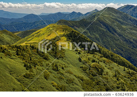 A fake winding machine seen from Mt. A fake winding machine seen from Mt. 63624936