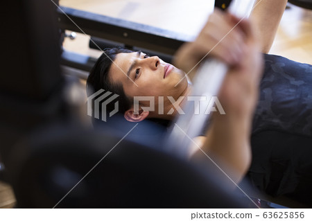 男子訓練 男子訓練 63625856