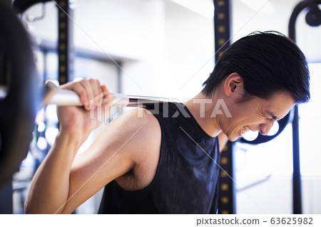 Men training Men training 63625982