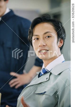 Businessman working 63626628