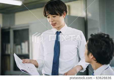 Businessman working 63626636