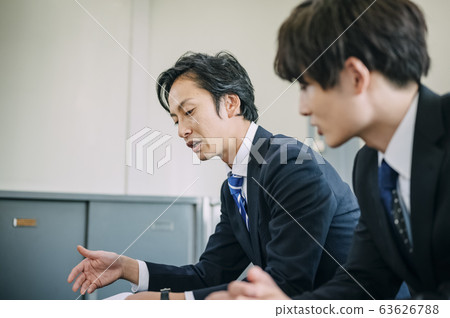 Business people meeting Business people meeting 63626788