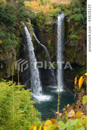 Nagae Falls 63628125