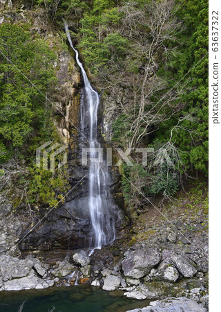 Fudo Falls (Tenagawa Village, Nara Prefecture) 63637322