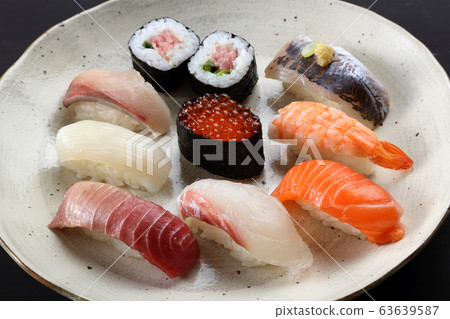 烤nigiri壽司盤 烤nigiri壽司盤 63639587